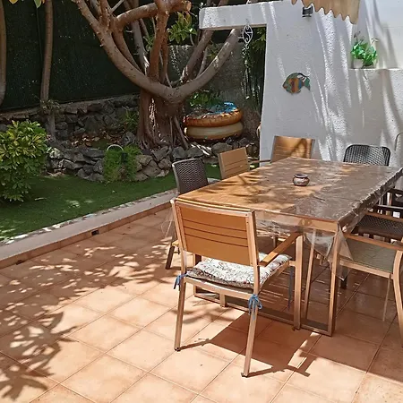 Apartamento Paradero Con Jardin بلايا ذي لاس أميريكاس