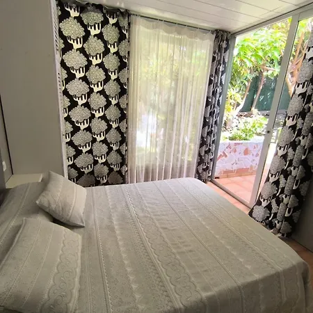 شقة Apartamento Paradero Con Jardin بلايا ذي لاس أميريكاس
